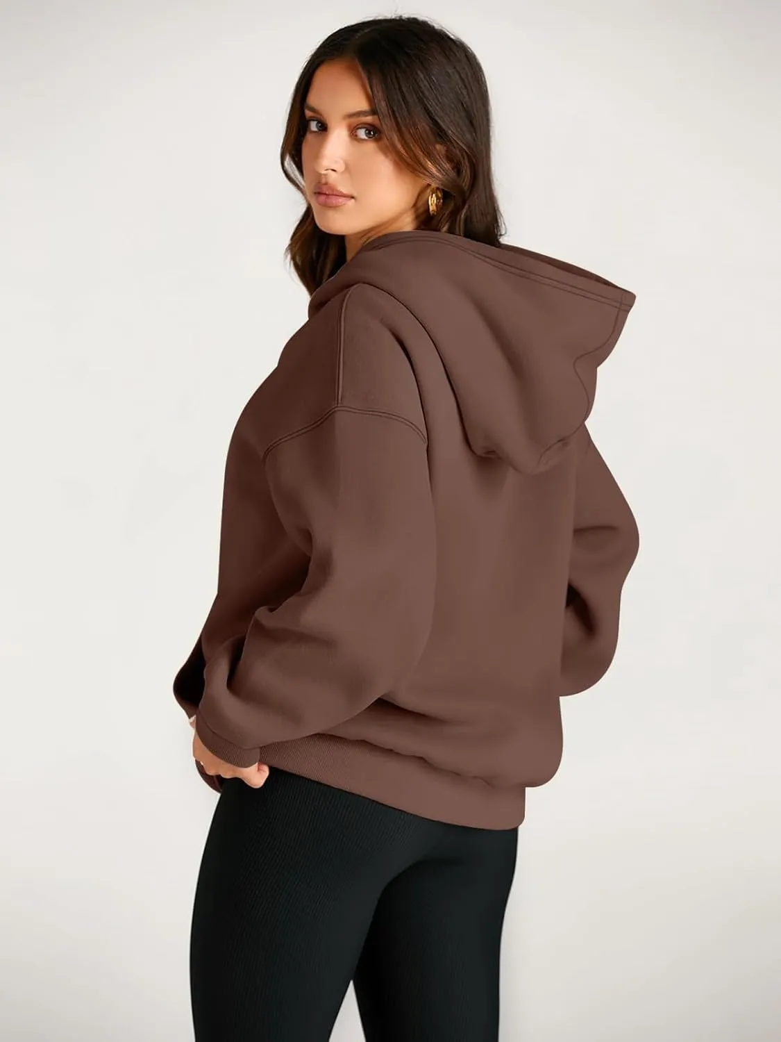 Women’s Oversized Fleece Hoodie – Cozy Pullover Sweatshirt with Pocket for Fall & Winter